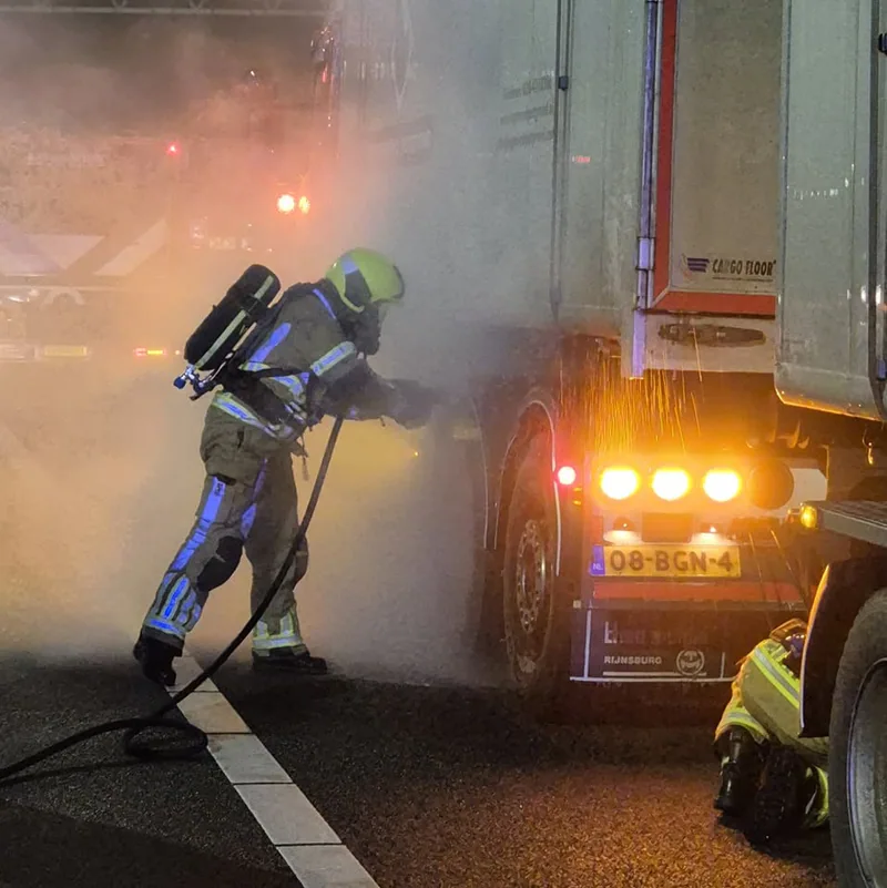 Brand vrachtwagen
